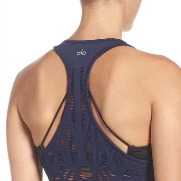 Alo Vixen Fitted Crop Tank Top - Picture 2 of 5